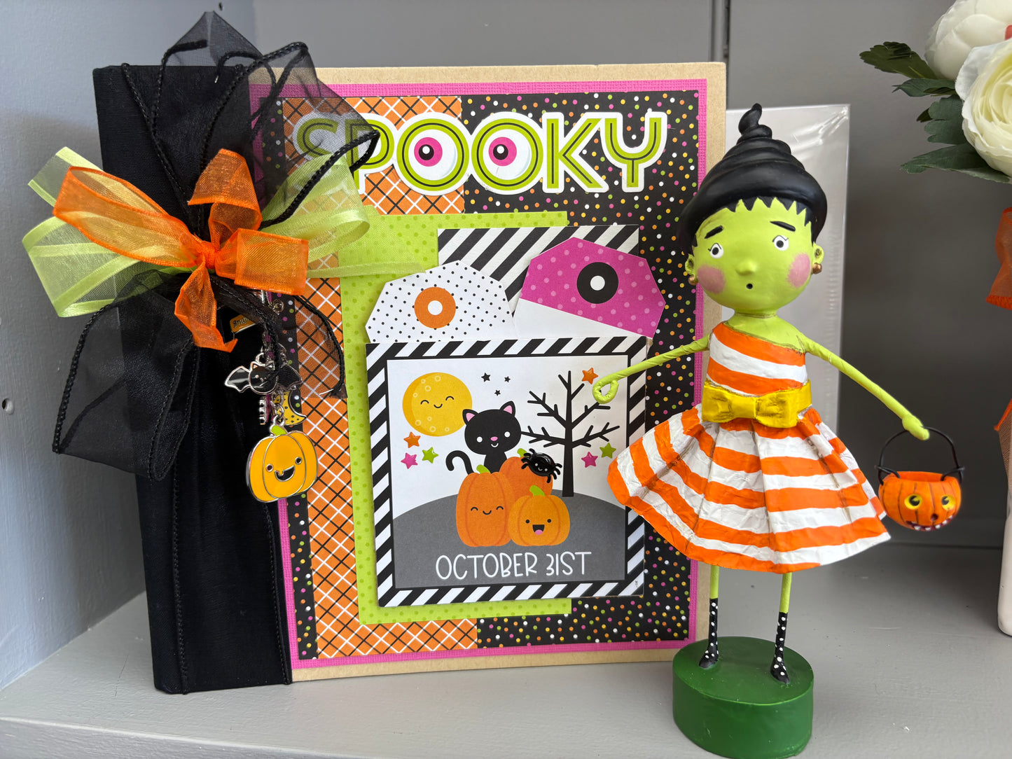 Spooky 6x8 Album