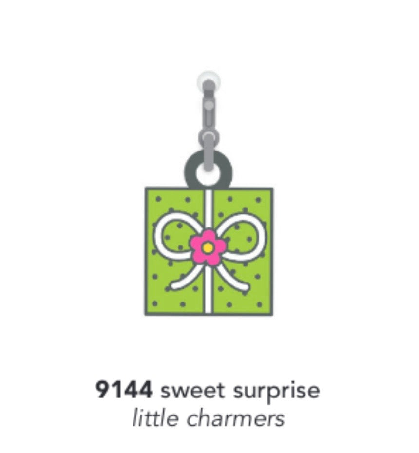 Little Charmer Sweet Surprise Cupcakes and Candles