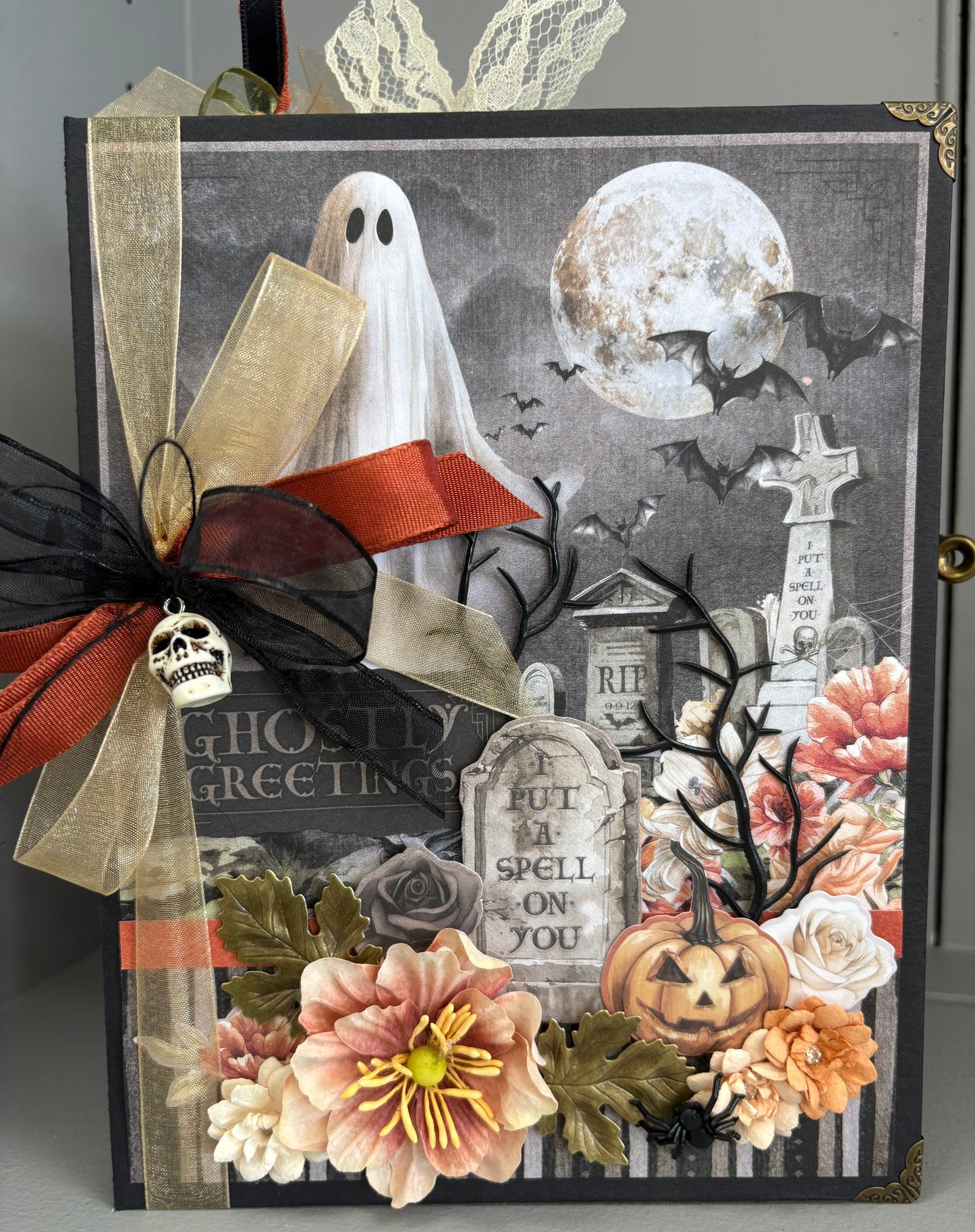 Ghostly Greetings Halloween Album